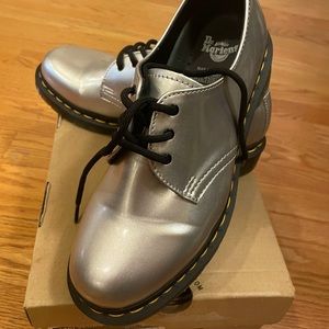 Dr. Marten Vegan 1461 Oxford Shoes in Silver